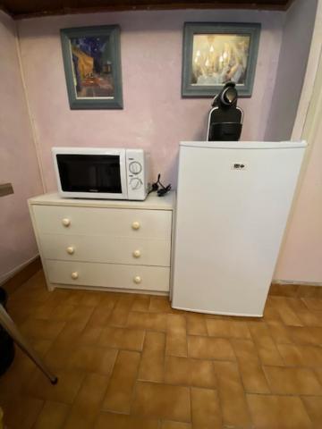 Le Cannet, Chambre à l'étage d'une maison avec piscine Esterno foto